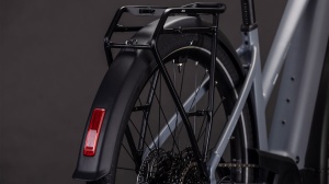 BICICLETA ELECTRICA CUBE TOURING HYBRID PRO 800 TRAPEZE PEARLGREY GREY 2026 58cm - Img 3