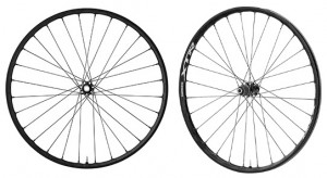 ROATA SHIMANO XTR WH-M9000-TL FATA & SPATE 29" 28H JANTA CLINCHER COMPATIBIL TUBELESS FATA 15MM E-THRU SPATE QR 173MM PT. ROTOR CENTER LOCK INCL. GEANTA AMBALAT IND.