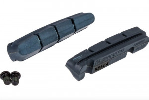 SABOTI DE FRANA SHIMANO R55C4-1 PT. JANTA CARBON (-1MM THINNER SHOE) & SURUBURI DE FIXARE 1 PER.