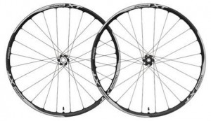 ROTI SHIMANO DEORE XT WH-M785-27.5 FATA & SPATE 27.5" 24H PT. ROTOR CENTER LOCK FATA 15 E-THRU SPATE 12MM E-THRU OLD 100/142MM JANTA CLINCHER/TUBELESS FARA HUSE AMBALAT IND.