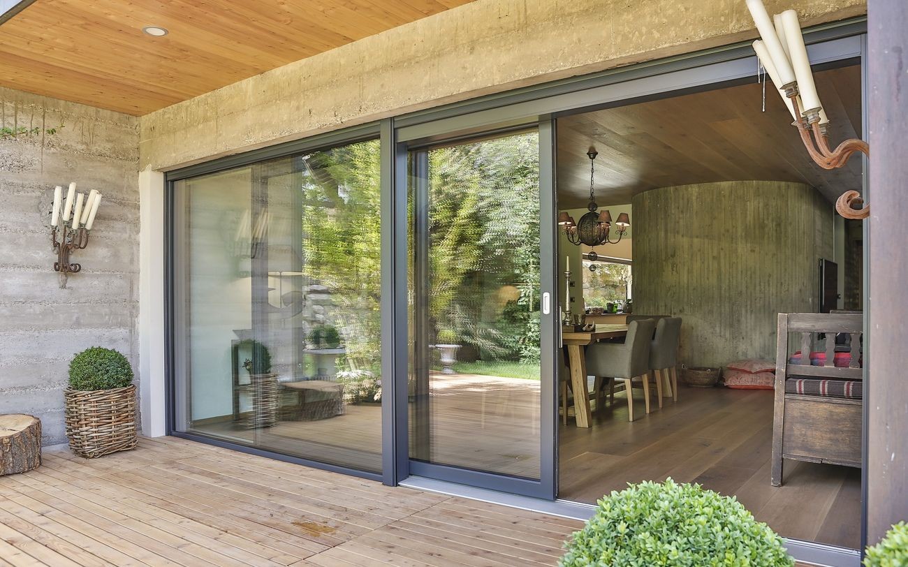 HST doors REHAU GENEO