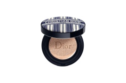 Christian Dior, Forever Skin Glow Cushion Diorivira, De lungă durată, Fundație compactă, 1N, Neutru, 14 g