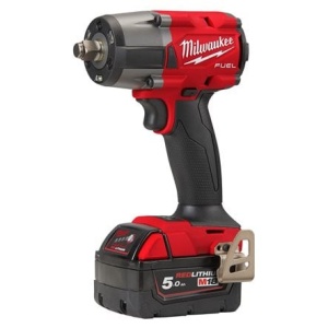 Cheie de impact ½″ M18 FUEL™, cuplu mediu și inel de fixare