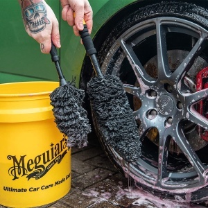 PERIE MEDIE CURATARE JANTE 1 BUC,SUPREME WHEEL BRUSH - MEDIUM MEGUIARS - Img 2