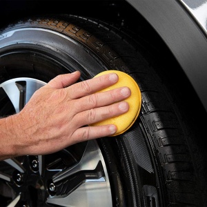 SOLUTIE CAUCIUCURI DUPA SPALARE, 710 MM, HOT SHINE TIRE SPRAY TRIGGER - MEGUIARS. - Img 3