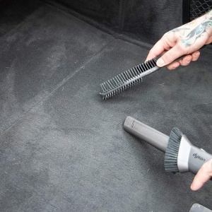 NBB HAIR AND FIBRE REMOVAL BRUSH - MEGUIARS - Img 3