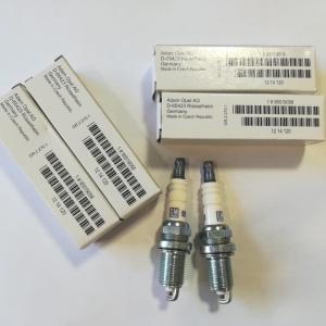 Bujie scanteie Opel Astra G Z14XEP Z16XEP Originala GM 95519058