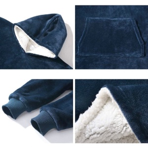 Patura cu maneci, tip hanorac lung, marime universala, din fleece captusit cu blana, cu buzunare, mansete si gluga, albastru - Img 4