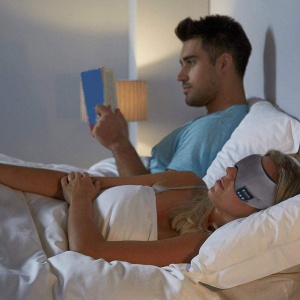 Masca de noapte bluetooth Midy, casti incorporate, bass puternic, sunet clar, suporta apeluri telefonice, versiune bluetooth 5.0, microfon incorporat, material moale si confortabil, panou de control usor accesibil, Gri - Img 2