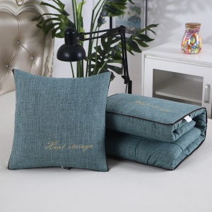 Perna si pilota, 2 in 1, dimensiuni 40 x 40 x 10 cm sau 110 x 150 cm, din material textil, cu 2 fermoare metalice bidirectionale, pentru auto, birou, living, voiaj, verde - Img 1