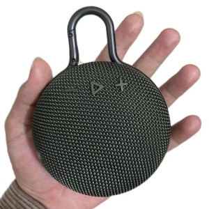 Boxa portabila, fara fir, rezistenta la apa, slot MicroSD, acumulator reincarcabil, port USB, dimensiuni 14.5x10.5x5 cm, negru - Img 1