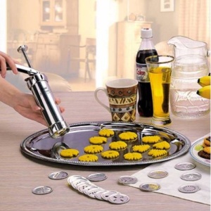 Presa biscuiti si fursecuri-toate accesoriile incluse - Img 2