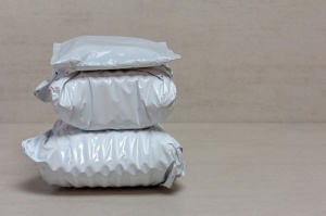 Set 1500 buc pungi curierat (tip A5) 180 x 235 mm + 50mm clapeta - Img 4