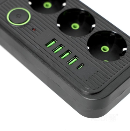 Prelungitor 3 metri cu 3 prize, 4 porturi USB + 1 port Type-C, 2500W si intrerupator protectie - Img 2