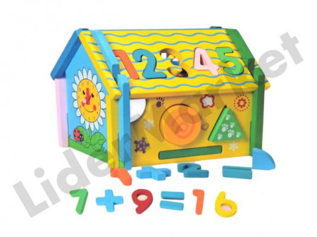 Casuta din lemn cu forme geometrice si ceas