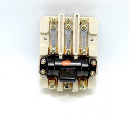 Intrerupator Comutator Trifazic 603 380V-32A - Img 2