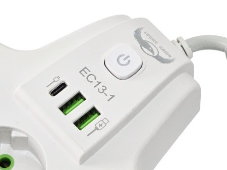 Priza multiplicator Schuko cu 3 prize 220V, 2x USB-A + 1x USB-C, buton ON/OFF, 2500W si protectie - Img 3
