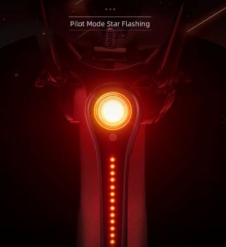 Lumina spate bicicleta cu incarcare type c, SMD led , lumină de avertizare puternica - Img 2