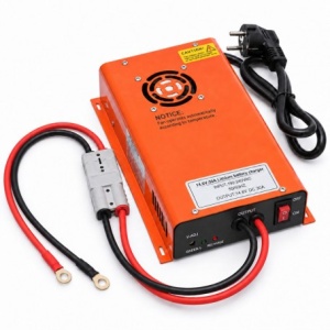 Incarcator Acumulatori Litiu 14,6V 30A cu Conector Rapid