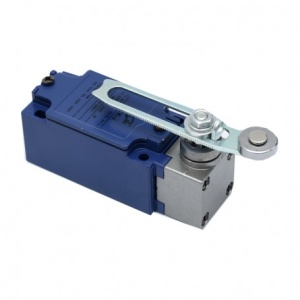 Limitator de Cursa J10541 cu Parghie Reglabila de 96mm si Rola Metalica, IP66