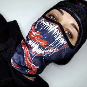 Cagula - Venom pe manechin