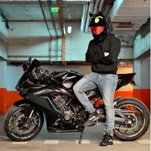 Husa casca moto - Demon negru - ochii verzi