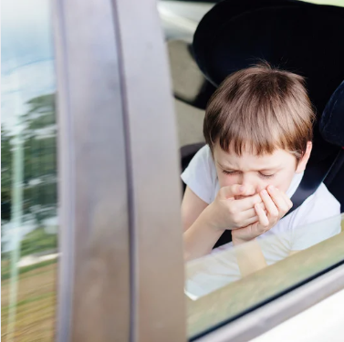 Acadele rău de mișcare copii – fără greață pe drumuri lungi