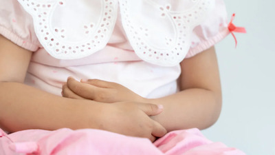 Ce să îi dai copilului după antibiotic – 3 rețete la îndemană pentru diaree și refacerea florei intestinale