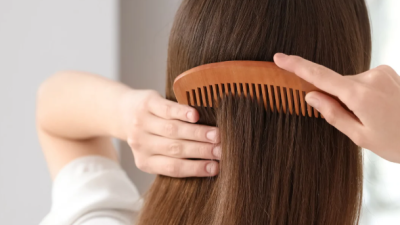 4 rețete simple care susțin părul din interior (și completează șamponul anticădere)