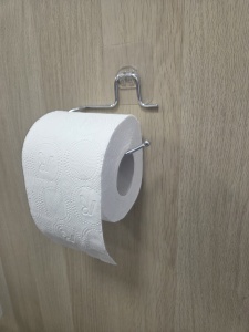 Suport hârtie igienică aspect cromat si elegant – prindere prin lipire, montaj rapid in 5 minute, fără găurire - Img 2