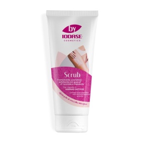 Scrub Corp ananász-kivonattal, mogyoró- és mandula-mikrogranulátummal, 200 ml