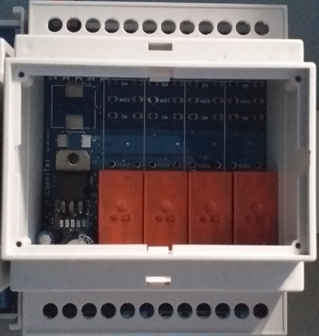 CIRELE4D - CombiTel Interfaccia a 4 relè 8A, 240 VAC per Telecontrollo IoT, GSM ,WIFI , LAN, domotica