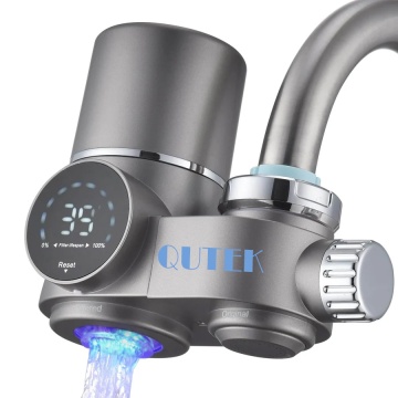 Filtru de apa potabila, montare la robinetul de la chiuveta, carbune activ, elimina impuritatile, metalele grele, trateaza apa, elimina clorul, purificator apa, argintiu, QUTEK