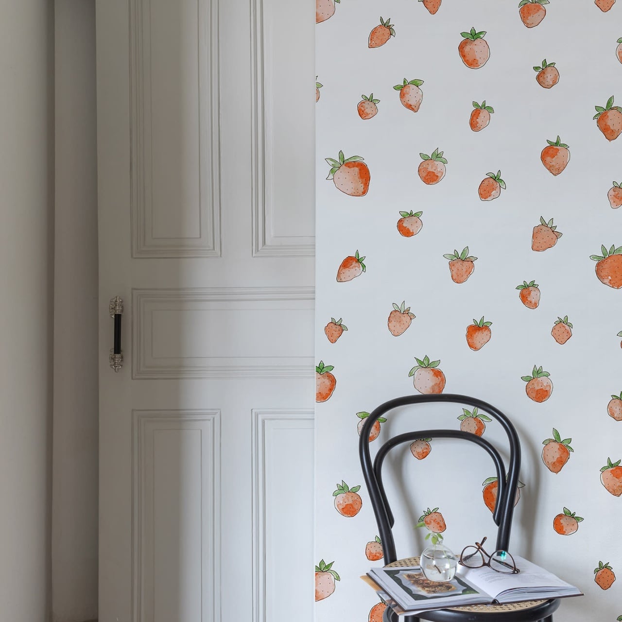 Fototapet, Berry Cute, Red, Rebel Walls - 3
