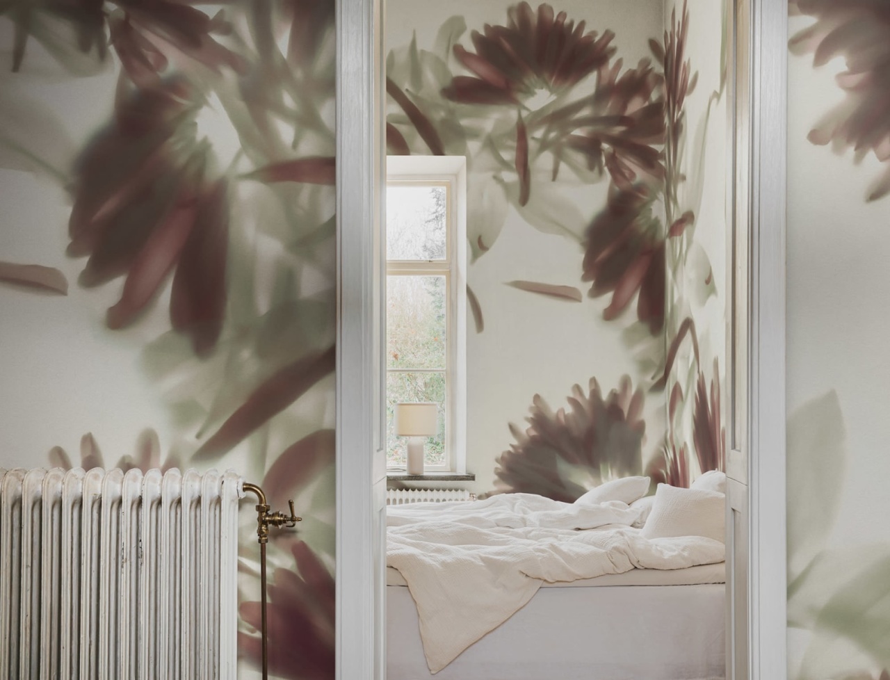 Fototapet, Blurry Honeysuckle, Green, Rebel Walls - 3