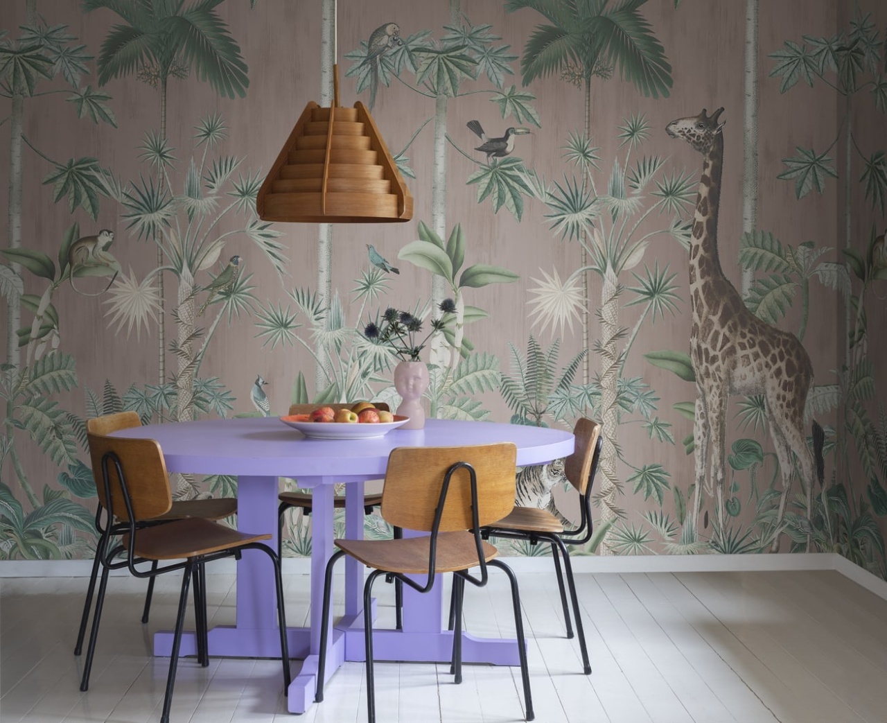Fototapet, Giraffe's Stroll, Pink, Rebel Walls