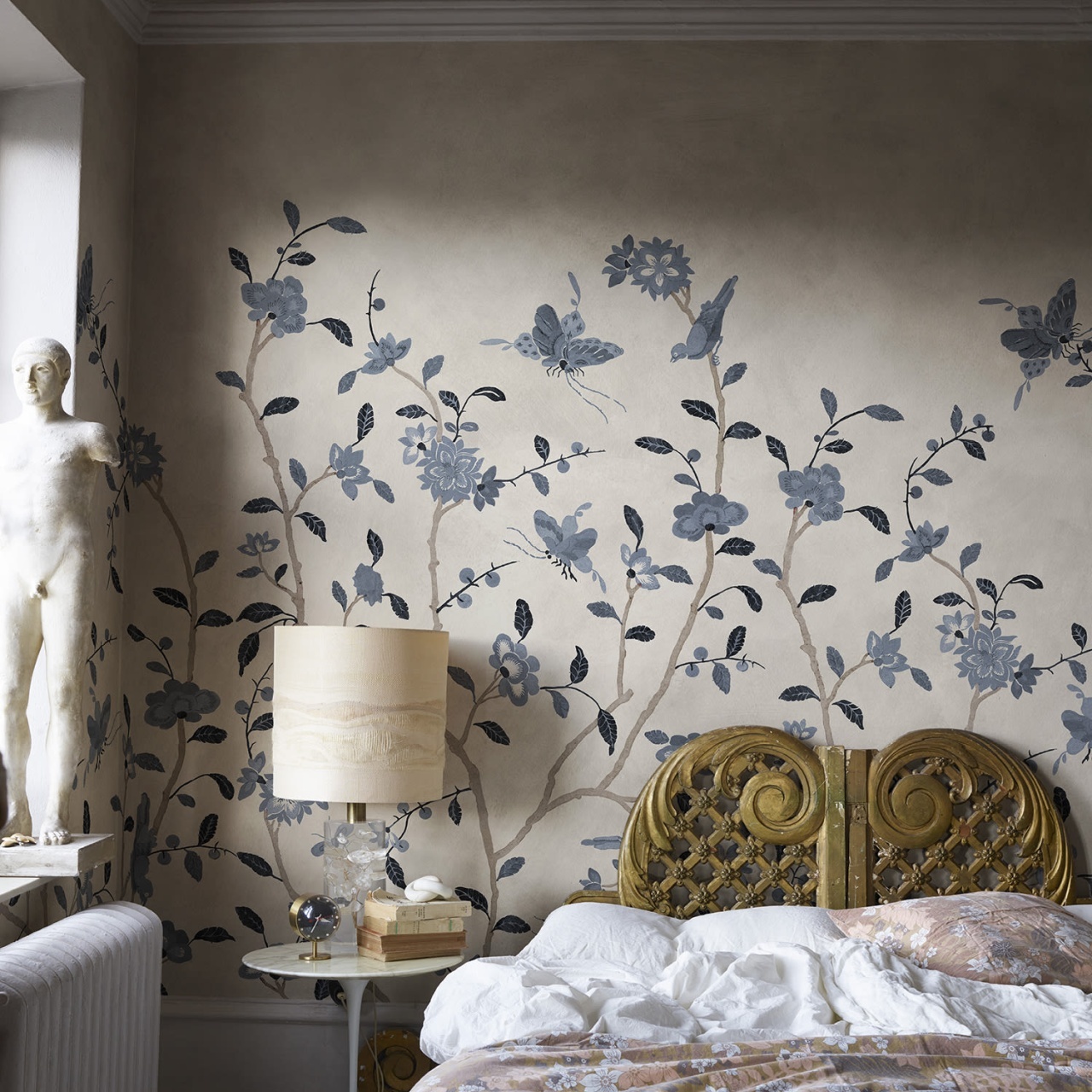 Fototapet, Whispering Petals, Blue, Rebel Walls - 3