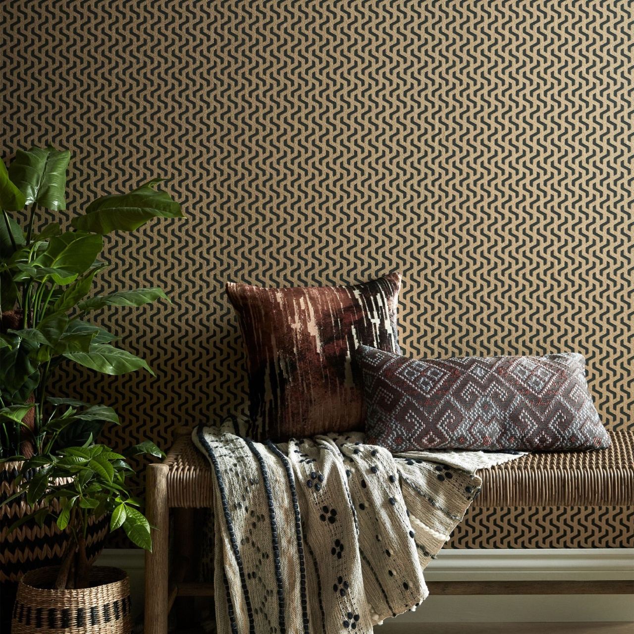Tapet, Rattan, Bracken Gold and Black Luxury Geometric, 1838 Wallcoverings, 5.3mp / rola