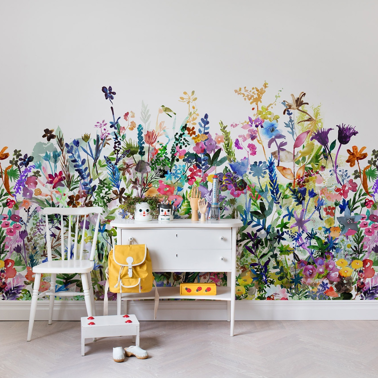 Fototapet, May Meadow, Rebel Walls