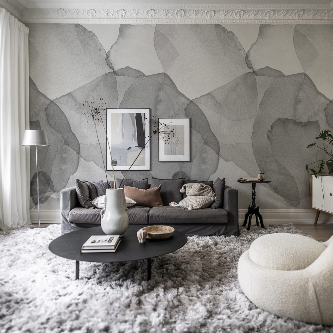 Fototapet, Petals, Graphite, Rebel Walls - 3