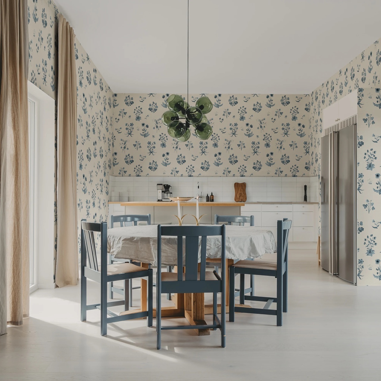 Fototapet, Timeless Flora, Blue, Rebel Walls