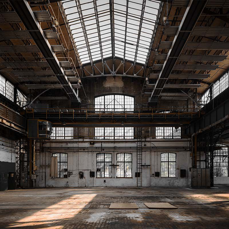 Tapet Industrial Hall, VLAdiLA - 1 | YEO