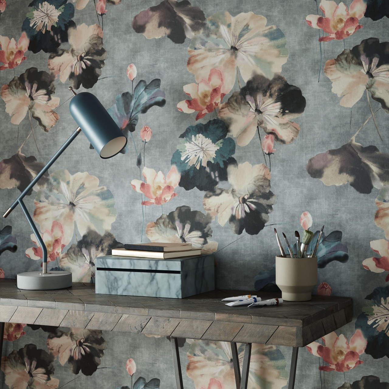 Tapet, Water Lilies, Mineral Green Luxury Floral, 1838 Wallcoverings, 5.3mp / rola