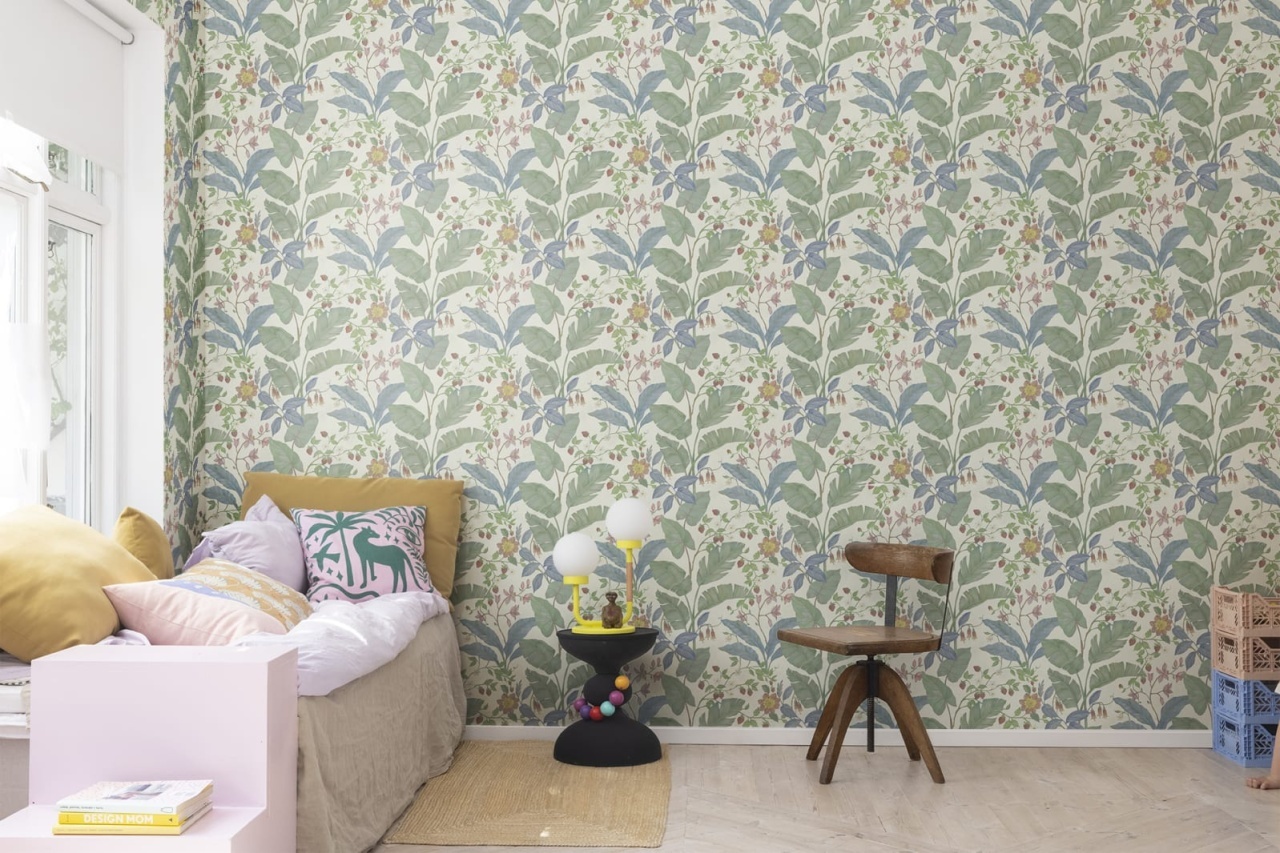 Tapet Strawberry Lane, Ivory, Rebel Walls - 4