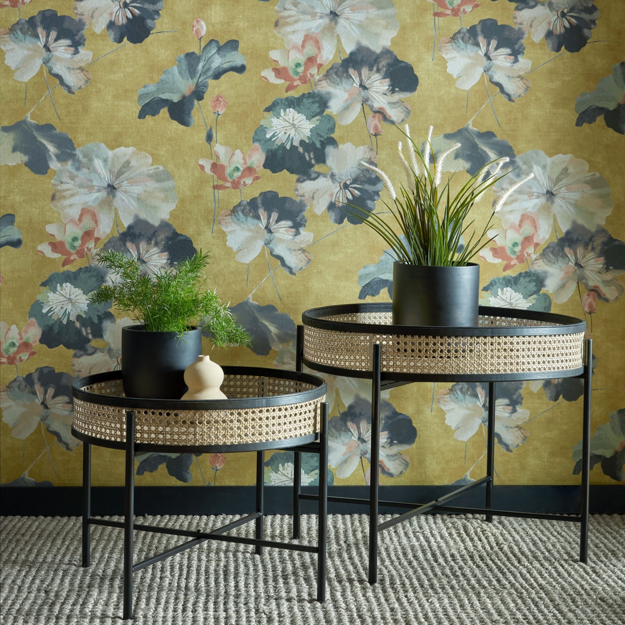 Tapet, Water Lilies, Honey Yellow Luxury Floral, 1838 Wallcoverings, 5.3mp / rola