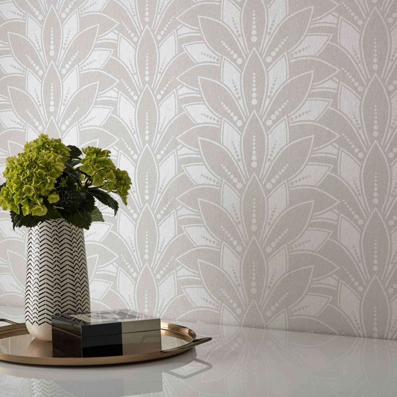 Tapet, Astoria, Pearl Cream Luxury Bead, 1838 Wallcoverings, 5.3mp / rola
