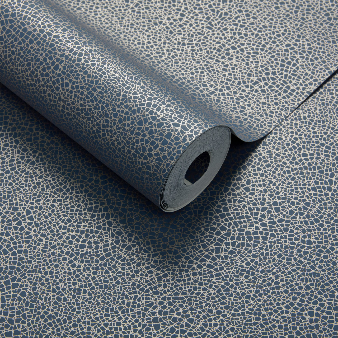 Tapet Emile, Midnight Blue Luxury Crackle, 1838 Wallcoverings, 5.3mp / rola - 2 | YEO