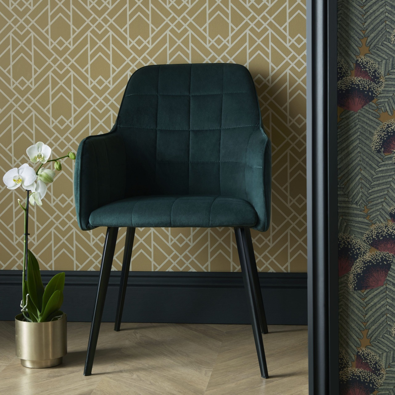 Tapet, Metro, Mustard Yellow Luxury Geometric, 1838 Wallcoverings, 5.3mp / rola