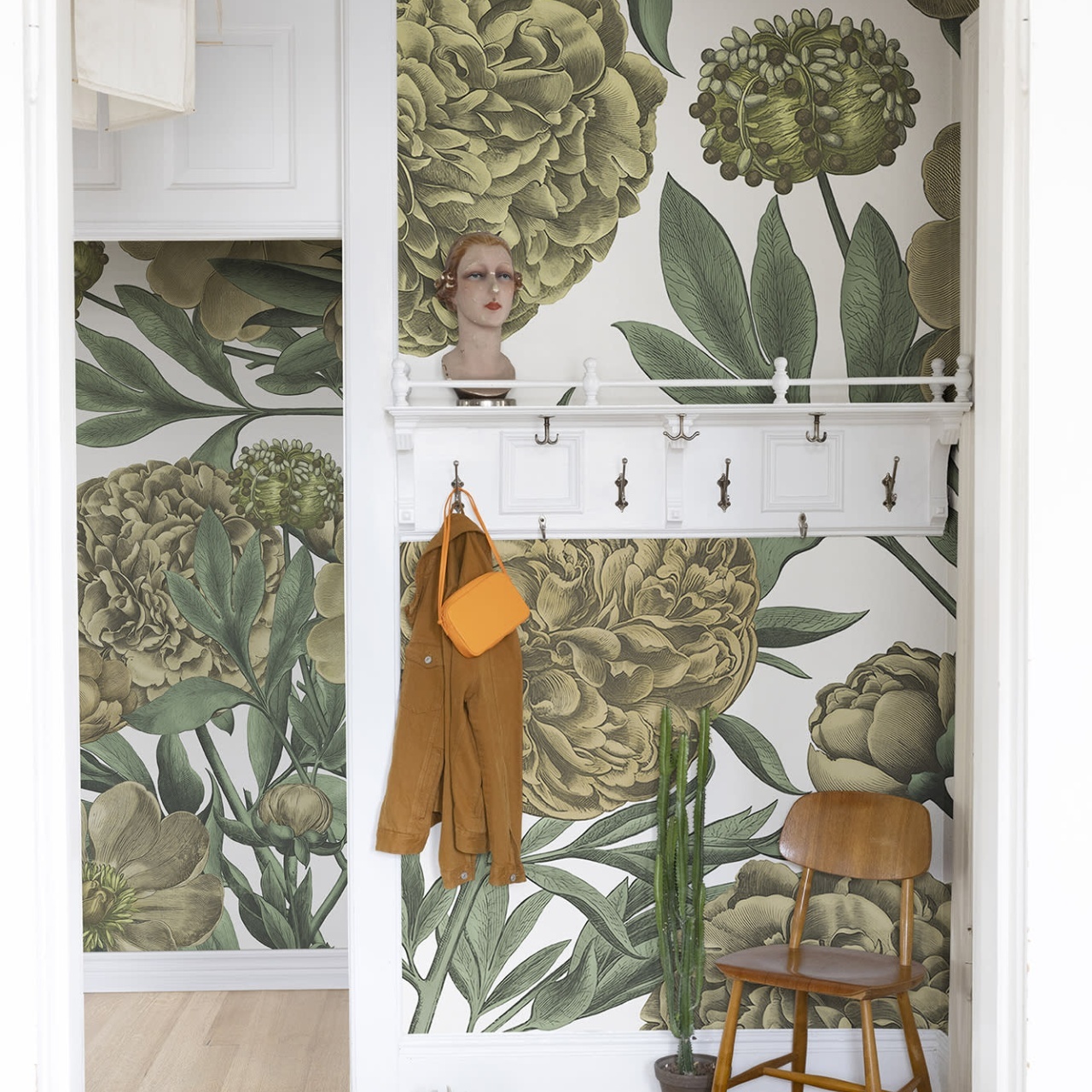 Fototapet, Peony Delight, Saffron, Rebel Walls - 3