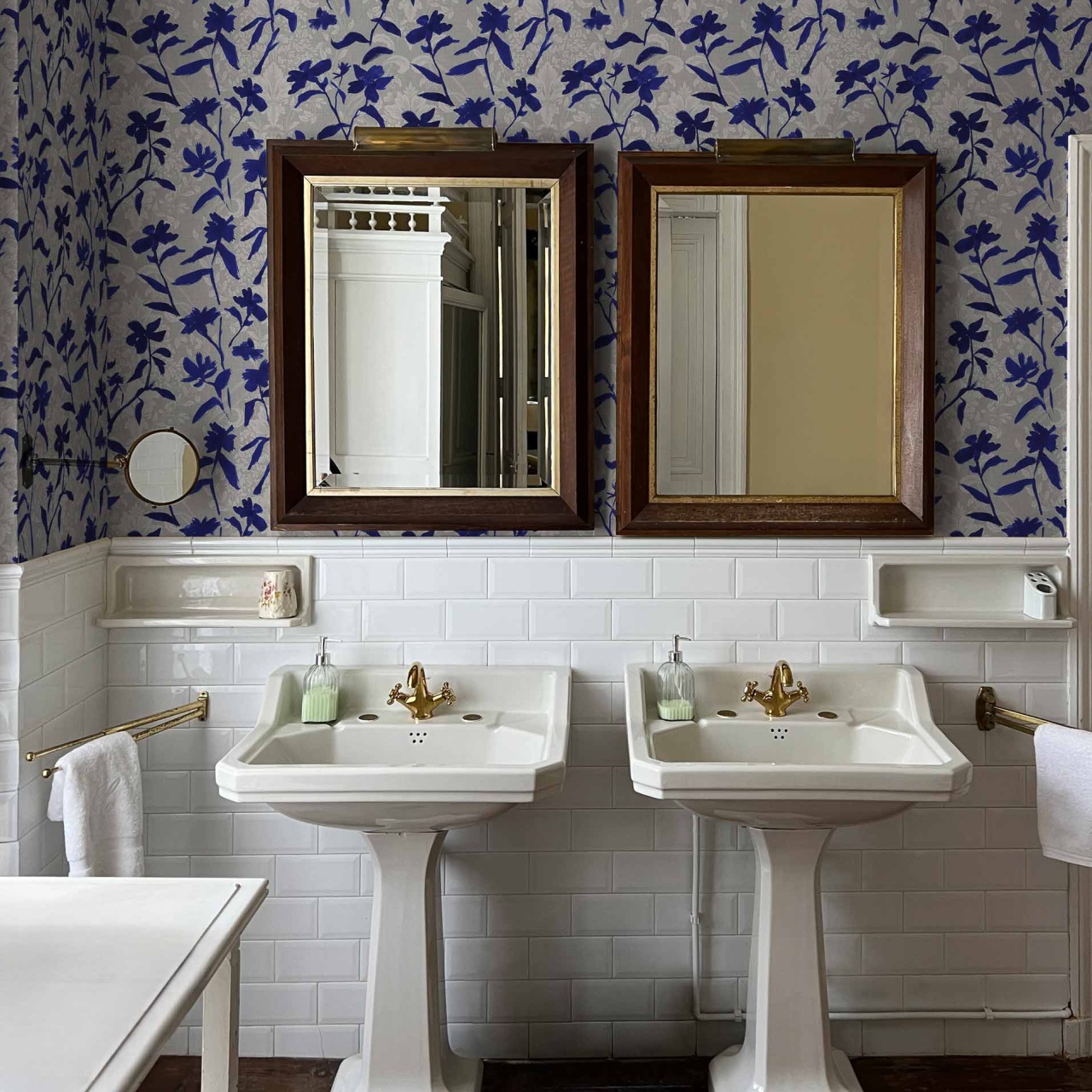 Tapet lavabil Blooming Damask, Blue, TresTintas 5mp / rola